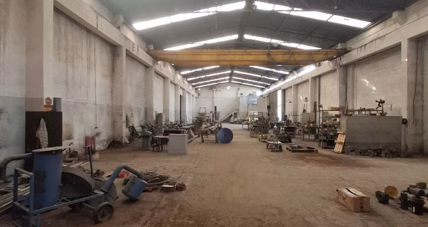 Barracão 4050m2  colombo