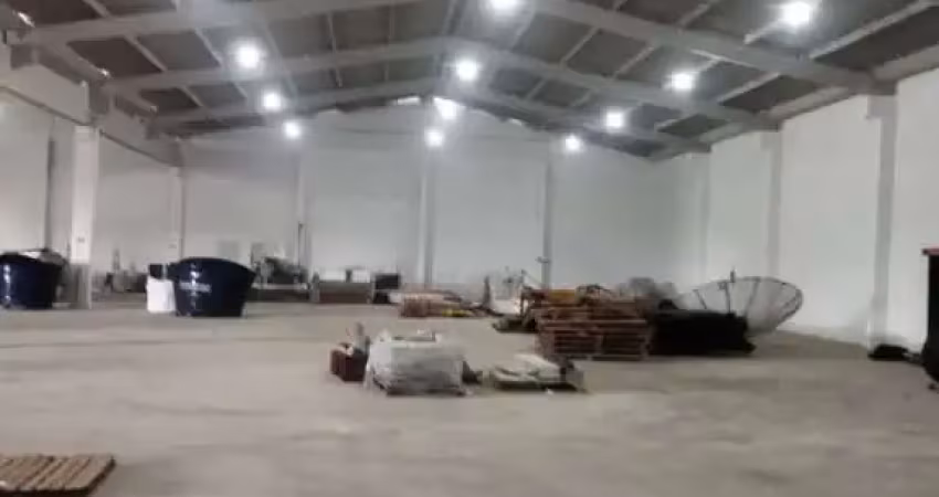 Galpão de 1.920m² – frente para br-116, pé-direito 8m – 1ª locação!