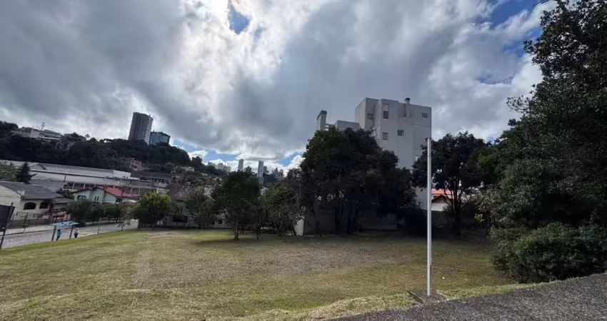 Terreno à venda na Ruschel Rauber, Vila Verde, Caxias do Sul