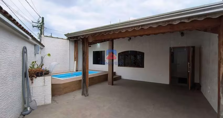 Casa com piscina|03 dormitórios|bairro samambaia|r$ 350.000,00