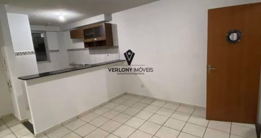 Apartamento 2/4  com sacada, no bairro Mansour.