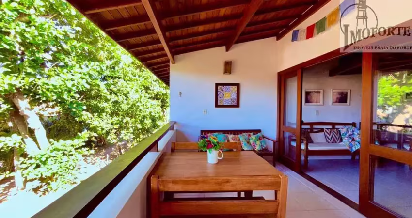 Amplo apto quarto/sala com mezanino, ao lado da praia !