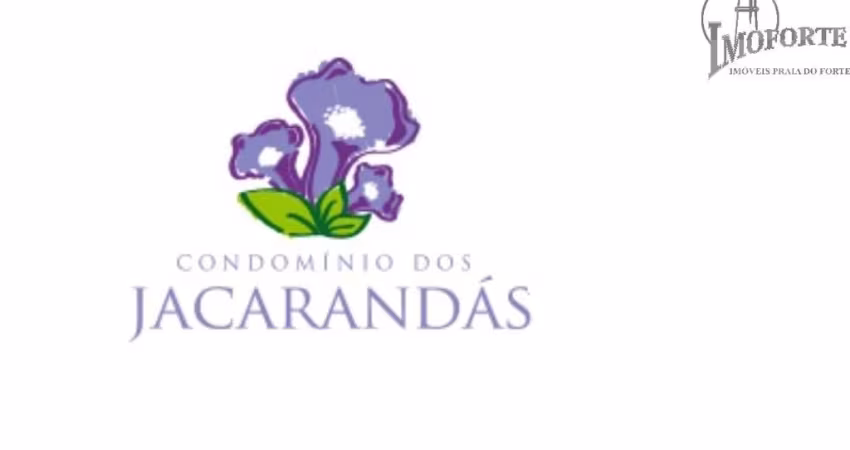 Lote de Esquina no Condomínio dos Jacarandás