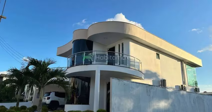 Casa com 3 quartos à venda na Avenida Frederico Baird, 621, Ponta Negra, Manaus