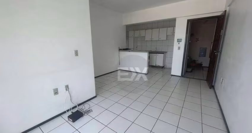 Apartamento com 3 dormitórios para alugar, 60 m² por r$ 2.188,69/mês - benfica - fortaleza/ce