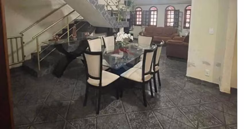 Casa com 6 quartos à venda na Setor Residencial bl 2045, 16, Centro, Núcleo Bandeirante