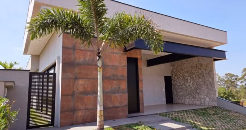 CASA Á VENDA NO CONDOMÍNIO SAPEZAL