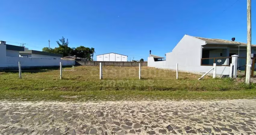 Terreno à venda na Rua Rolante, 797, Vista Alegre, Arroio do Sal
