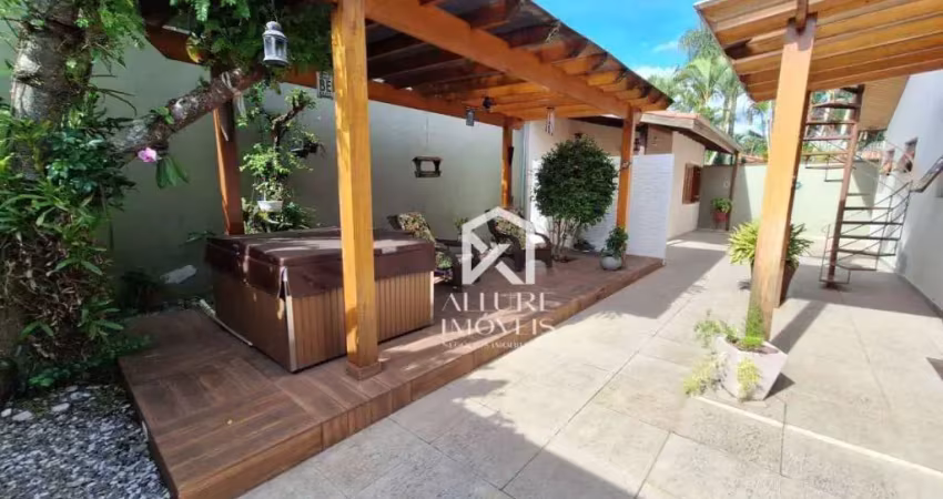 Casa com 4 dormitórios à venda, 234 m² por R$ 2.350.000,00 - Conjunto Residencial Esplanada do Sol - São José dos Campos/SP