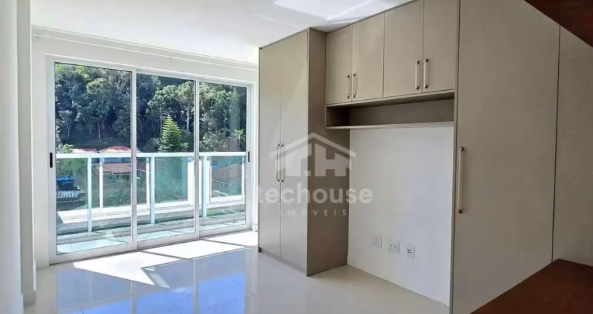 Apartamento, Centro de Teresópolis, 1 quarto, benfeitorias e lazer completo.