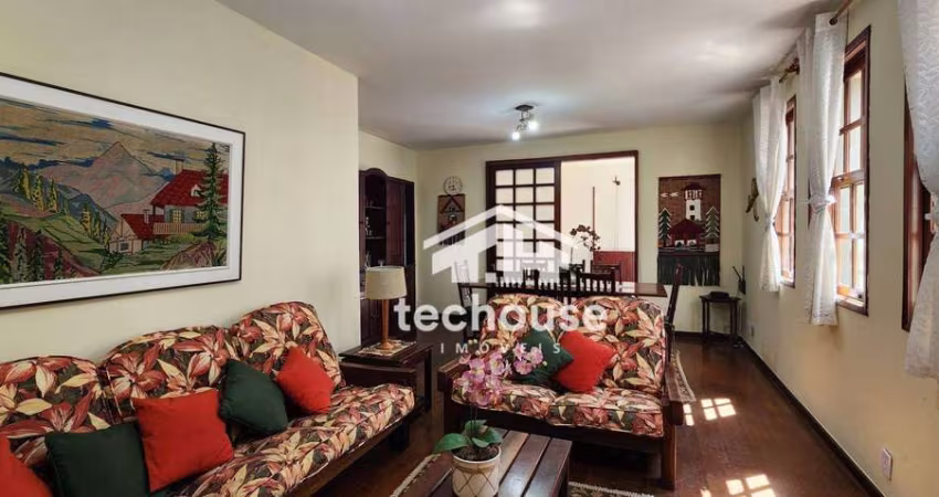 Casa dos Sonhos com Conforto e Lazer no Alto, Teresópolis!