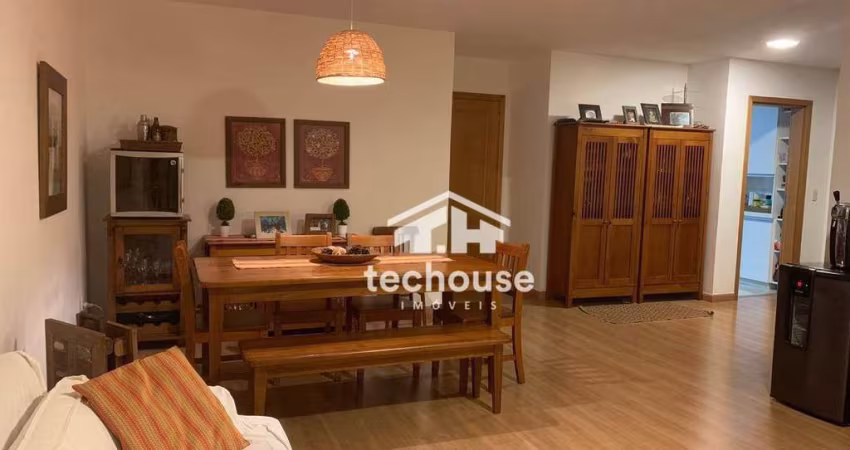 Cobertura com 4 dormitórios à venda, 240 m² por R$ 1.690.000,00 - Várzea - Teresópolis/RJ