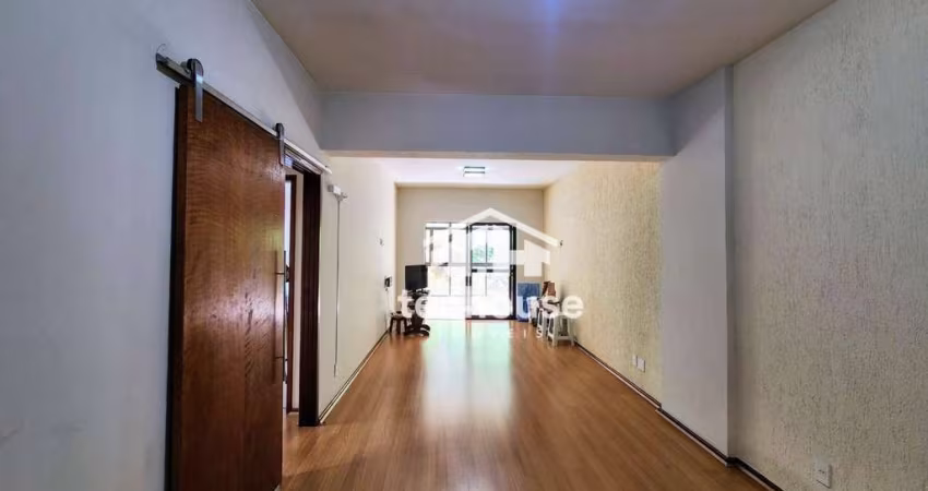 Apartamento à Venda no Centro de Teresópolis - RJ