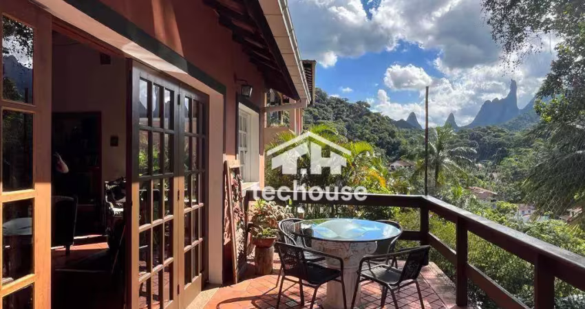 Casa com 4 dormitórios à venda, 294 m² por R$ 1.190.000,00 - Carlos Guinle - Teresópolis/RJ