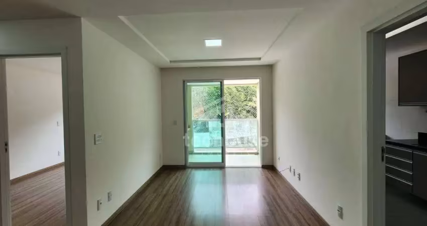 Apartamento com 2 dormitórios, 71 m² - venda por r$ 650.000,00 ou aluguel por r$ 3.670,58/mês - agriões - teresópolis/rj