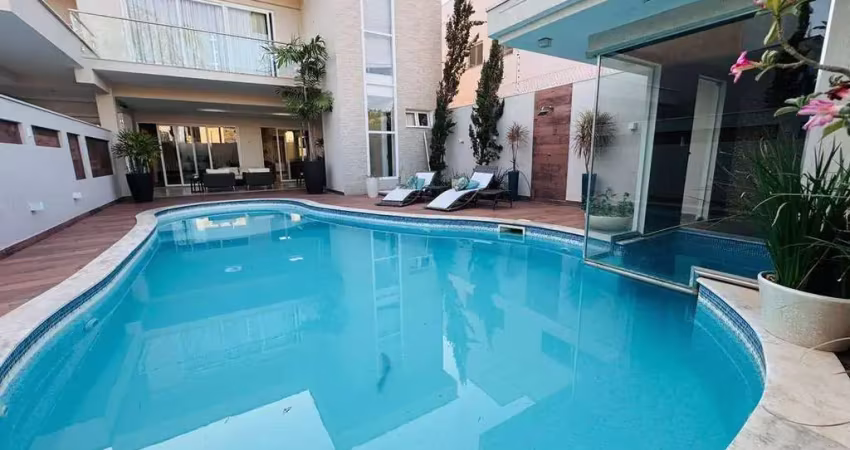 Sobrado alto padrão, com 5 suítes, 415 m² - 303 sul (arso 31) - palmas/to