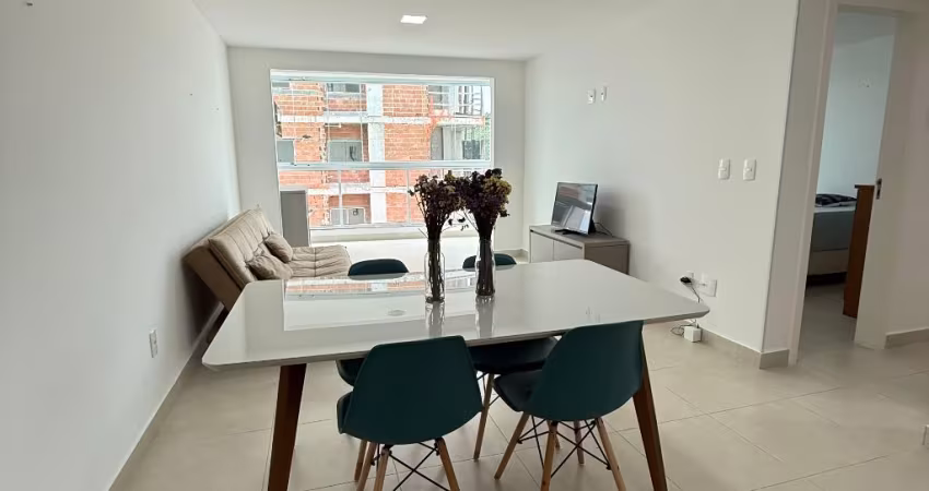 Lindo apartamento de 2 quartos com duas vagas de garagem em Guarapari - ES