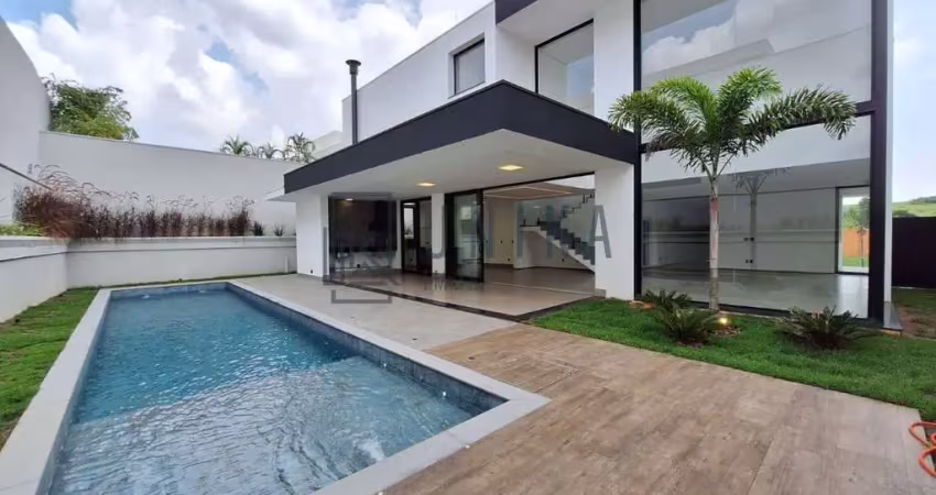 Residência de alto padrão em condomínio fechado em Campinas-SP, Alphaville Dom Pedro: 3 quartos, 3 suítes, 3 salas, 5 banheiros, 4 vagas de garagem, 374,47 m².