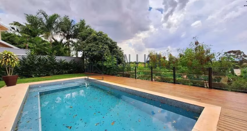 Luxuosa casa em condomínio à venda em Campinas-SP, Loteamento Caminhos de São Conrado. 5 quartos, 5 suítes, 3 salas, 7 banheiros, 4 vagas, 402m².