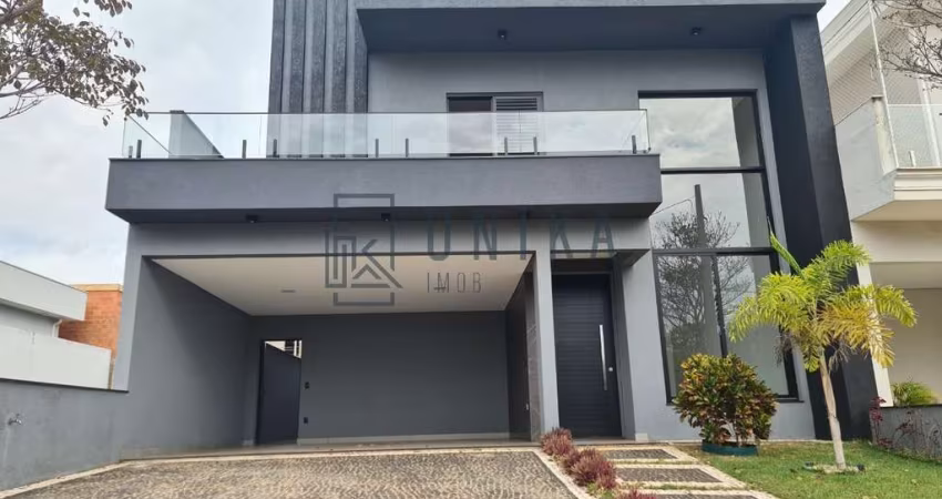 Casa de Alto Padrão em Condomínio à Venda em Hortolândia-SP - Parque Ortolândia: 3 Quartos, 1 Suíte, 4 Banheiros, 4 Vagas, 260m².