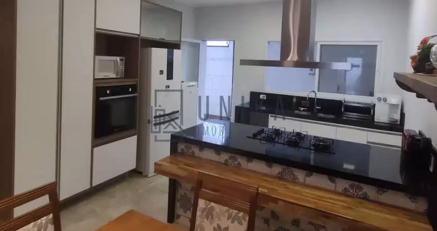 Casa em condomínio de luxo com 3 quartos e 4 vagas em campinas-sp, bairro parque imperador - imperdível!