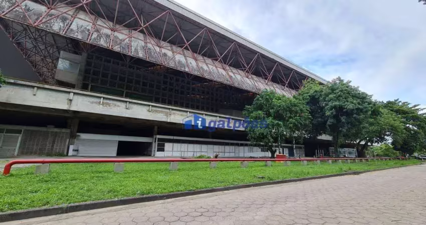 Barracão / Galpão / Depósito com 4 salas para alugar na Avenida Doutor Rinaldo de Pinho Alves - PE-18, 9865, Paratibe, Paulista