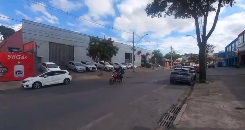 Barracão / Galpão / Depósito para alugar na Rua Doutor Álvaro Camargos, 2473, Santa Mônica, Belo Horizonte