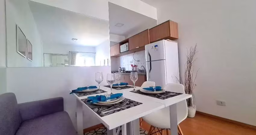 Apartamento bem mobiliado, condomínio clube, centro.