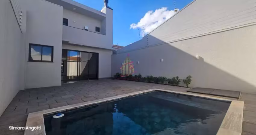 SOBRADO COM 03 SUÍTES E PISCINA NO MARIA LUIZA - SO645