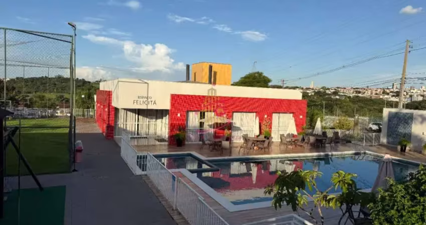 PAYSAGE FELICITÁ : CONDOMÍNIO FECHADO EM CASCAVEL PR  - TE680