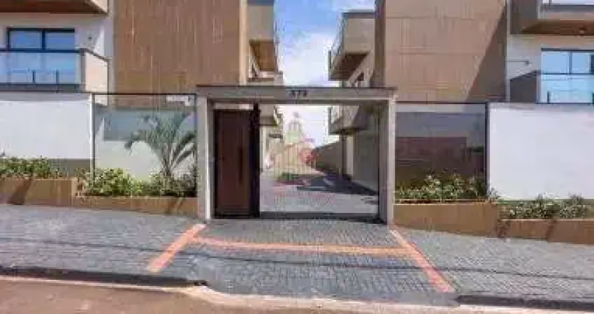 Casa com 3 quartos à venda no FAG, Cascavel 
