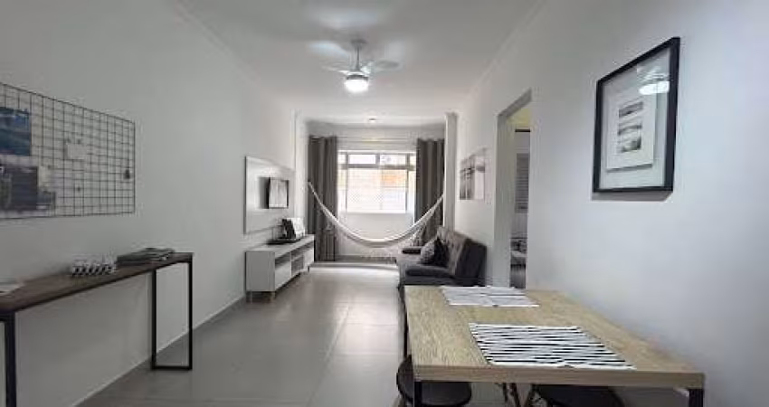 Apartamento com 2 dormitórios à venda, 68 m² por R$ 370.000,00 - Astúrias - Guarujá/SP