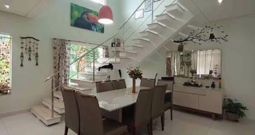 Casa com 6 dormitórios à venda, 379 m² por R$ 1.835.000,00 - Praia do Pernambuco - Guarujá/SP