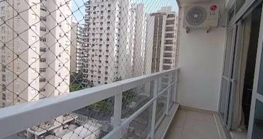 Apartamento com 3 dormitórios à venda, 145 m² por R$ 750.000,00 - Pitangueiras - Guarujá/SP