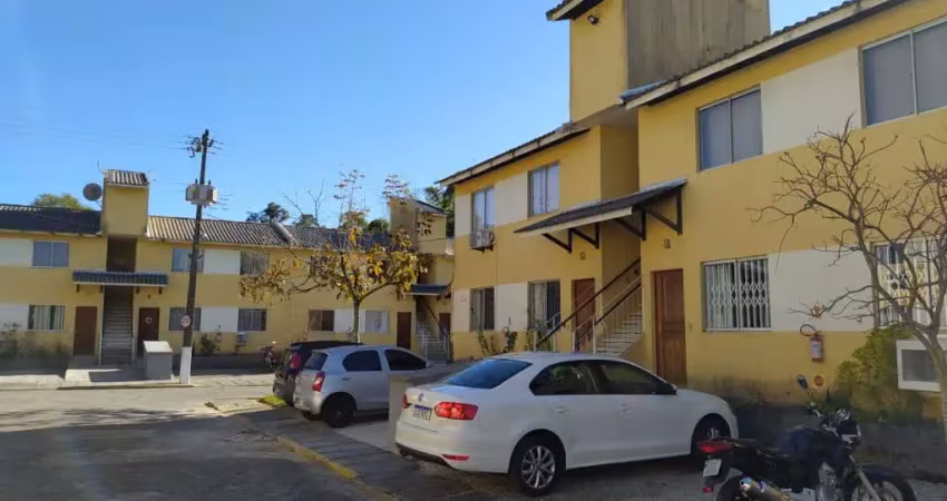 Apartamento com 2 quartos para alugar em Fundos, Biguaçu 