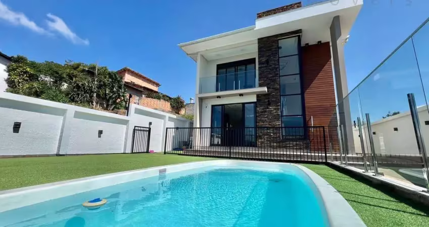 Casa em Alto Biguaçu  -  Biguaçu