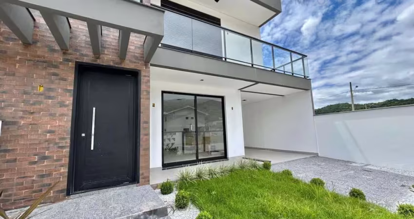 Casa com 3 quartos à venda no Forquilhas, São José 