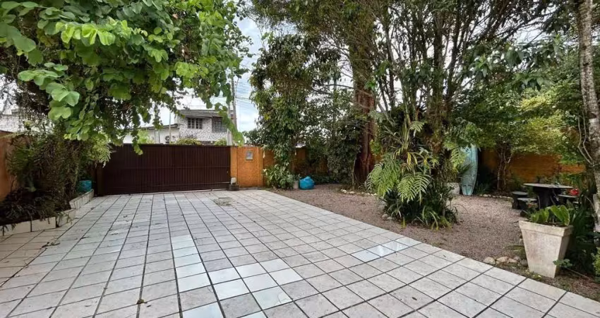 Casa com 3 quartos à venda na Praia João Rosa, Biguaçu 