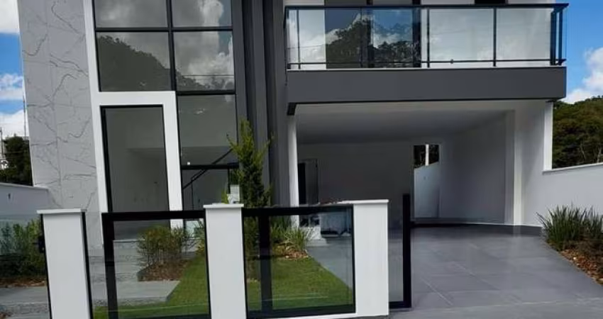 Casa em Forquilhas  -  São José