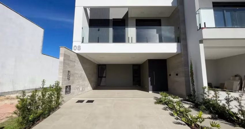 Casa no bairro Deltaveille  -  Biguaçu