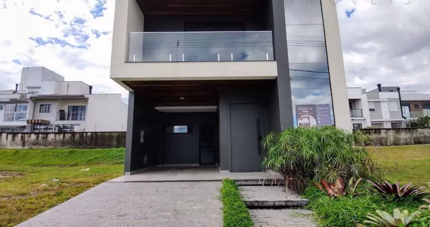 Casa no Bairro Deltaville - Biguaçu, SC