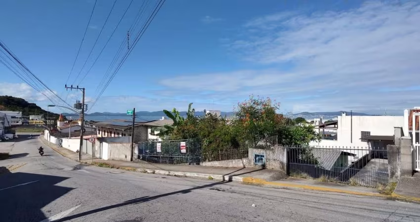 Casa no Jardim Janaina  -  Biguaçu