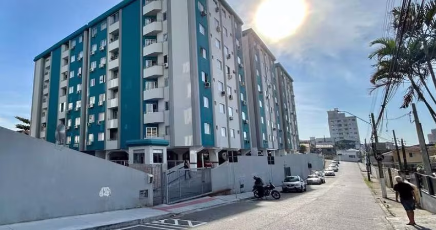 Apartamento em Barreiros  -  São José