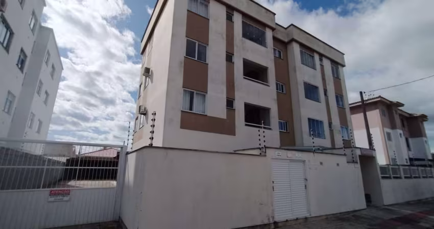 Apartamento no Bairro Rio Caveiras - Biguaçu