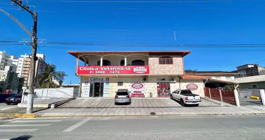 Sala comercial à venda em Rio Caveiras, Biguaçu 