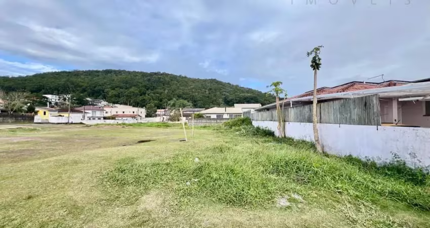 Terreno à venda em Fundos, Biguaçu 