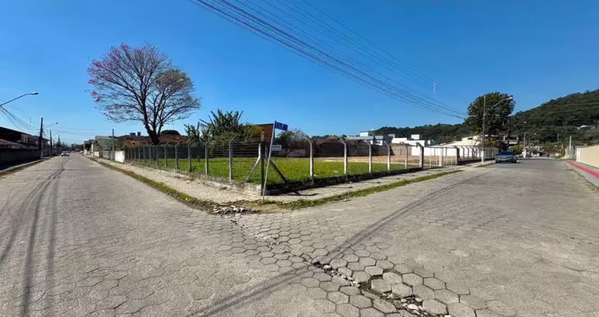 Terreno à venda em Rio Caveiras, Biguaçu 