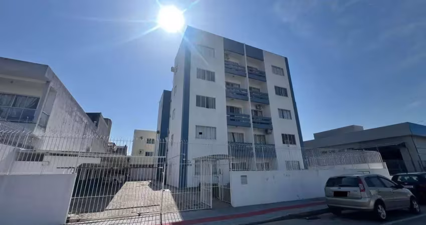 Apartamento com 2 quartos à venda no Barreiros, São José 