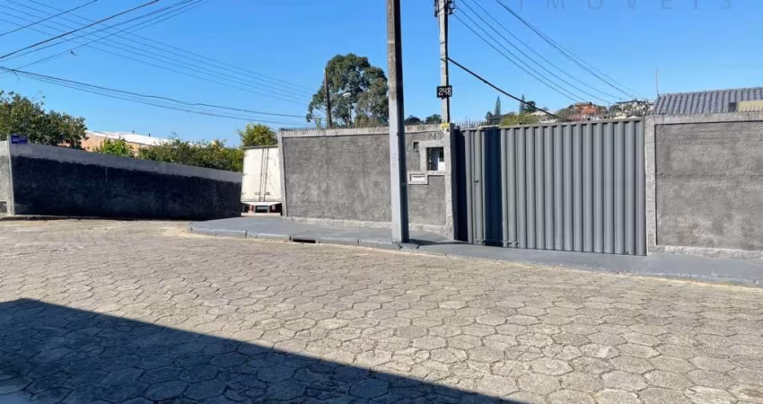 Casa no Bairro Serraria  -  São José