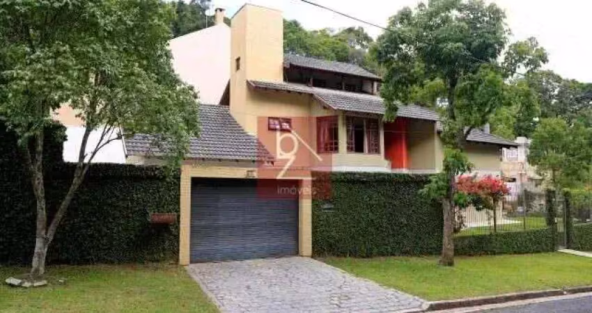 Casa  680m²  de terreno e 243 m privativo barreirinha r$1.390.000,00